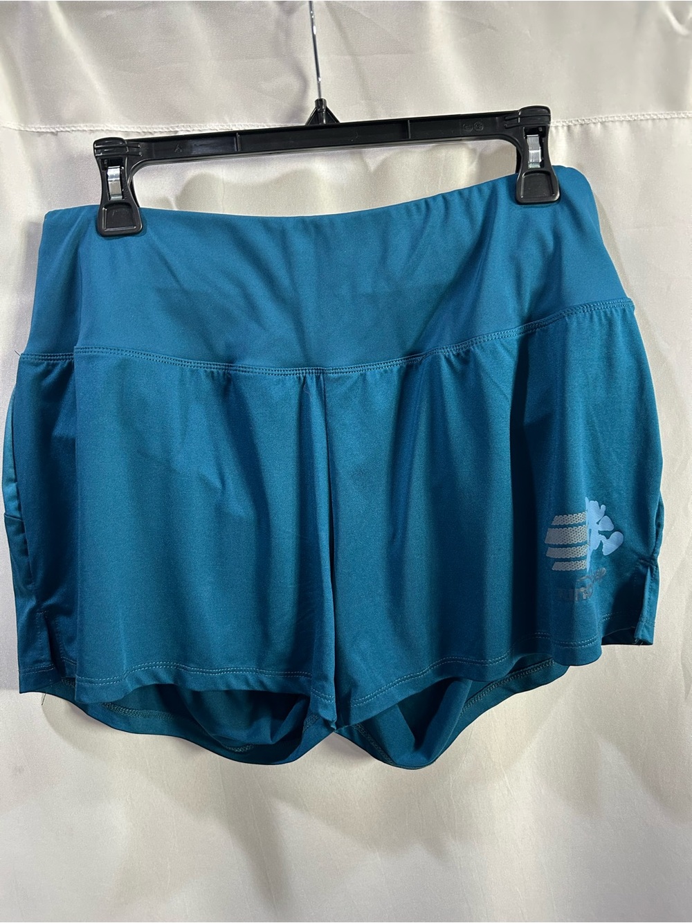 Disney runDisney Teal Women's Athletic Marathon Shorts EUC